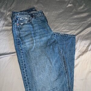 American Eagle Outfitters Light Blue Boyfriend Jeans